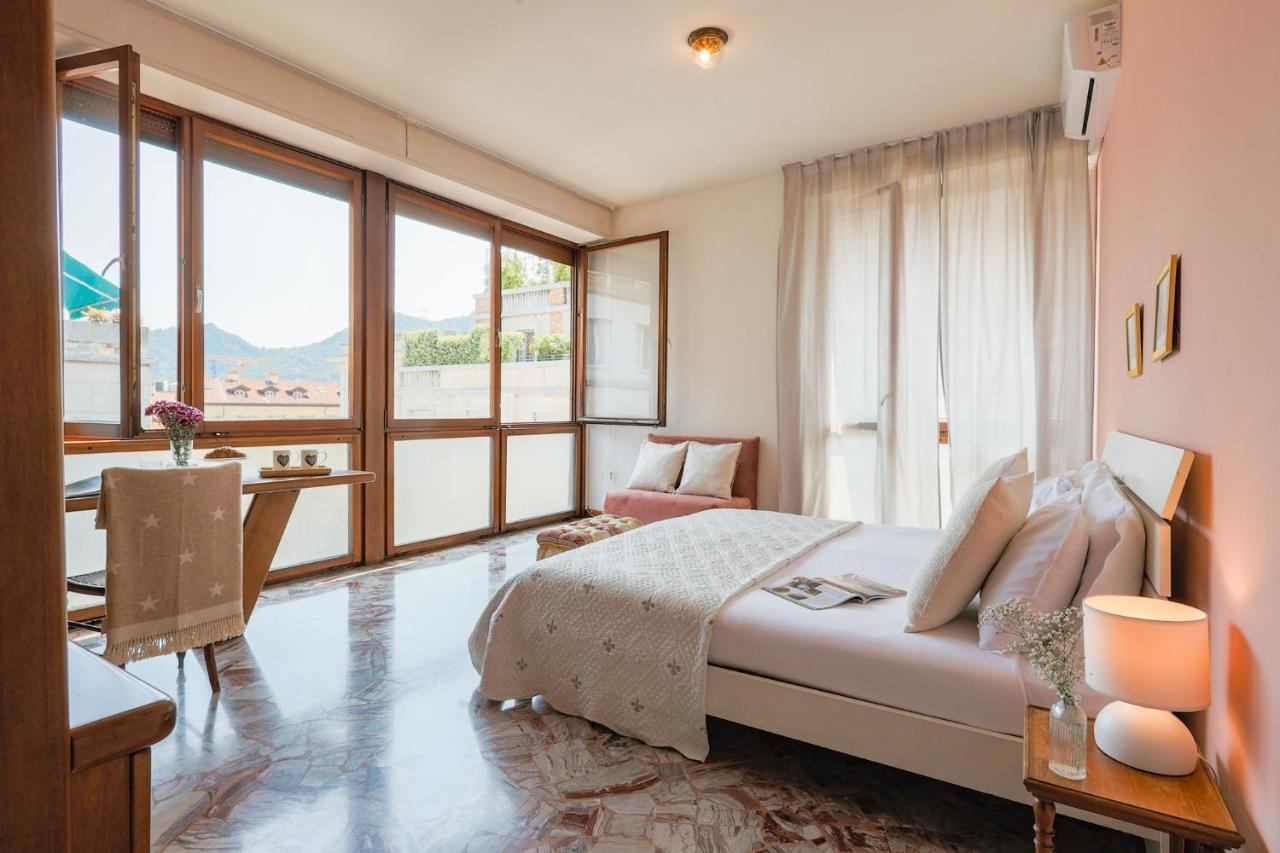 Piazza Cavour Lake View - Bymyhomeinكومو المظهر الخارجي الصورة